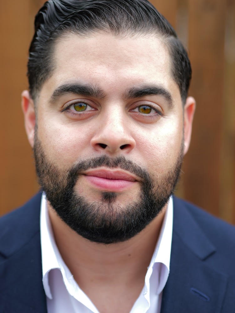 Chris Encarnacion, CEO and Founder of VSL ADZ